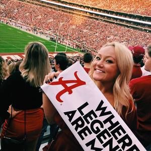 Meet your Posher, Skylar